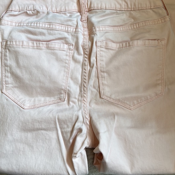 Size 2 - Picture 4 of 4